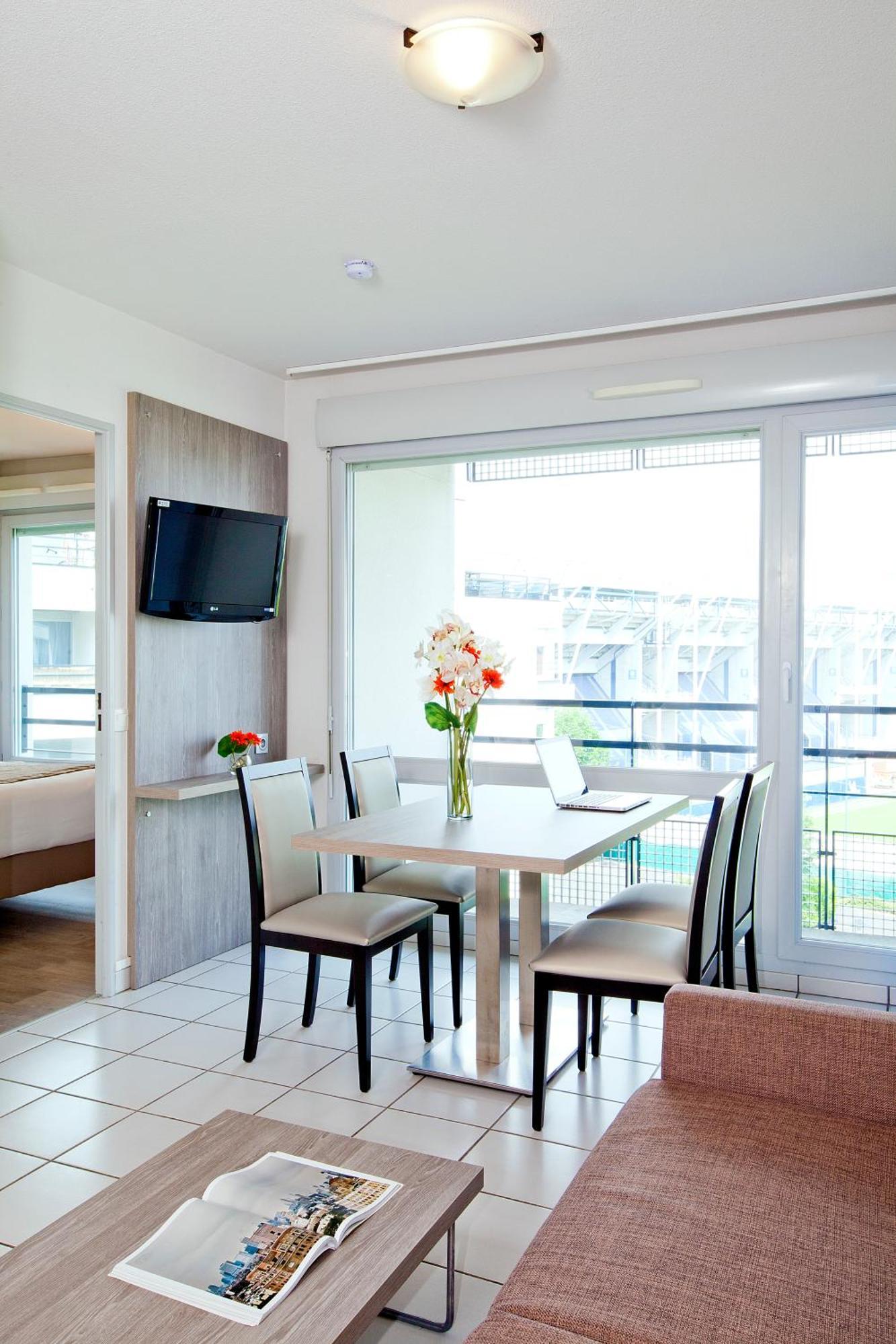 Sejours & Affaires Clermont Ferrand Park Republique Apart otel Dış mekan fotoğraf