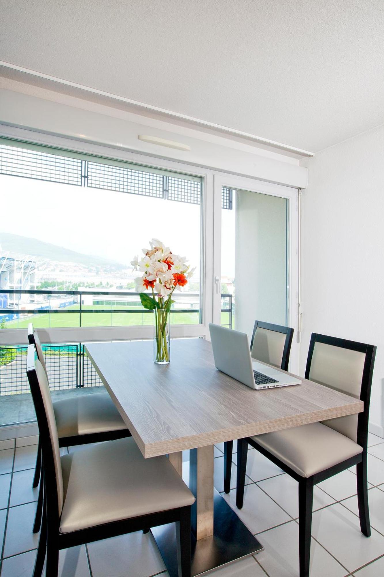 Sejours & Affaires Clermont Ferrand Park Republique Apart otel Dış mekan fotoğraf